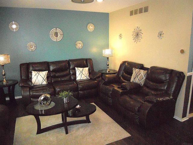 24541 Seaton Circuit E. Drive BLDG 2, UNIT 15., Warren, MI 48091