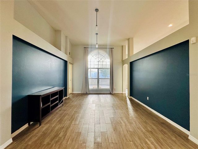 1643 SAND HOLLOW LANE, Valrico, FL 33594