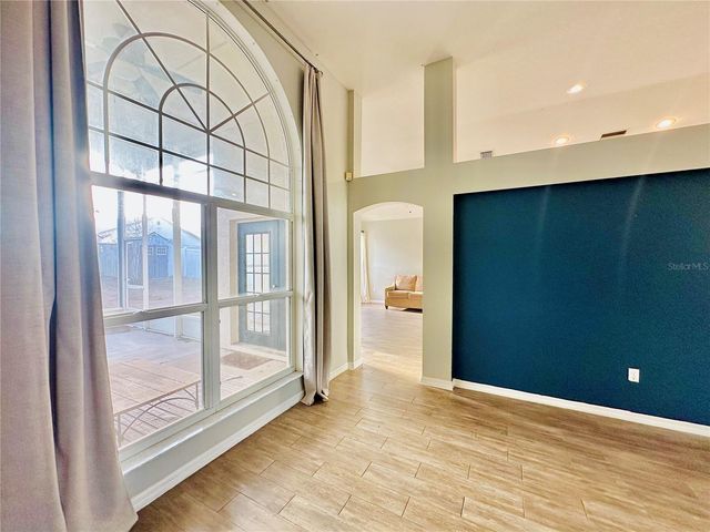 1643 SAND HOLLOW LANE, Valrico, FL 33594