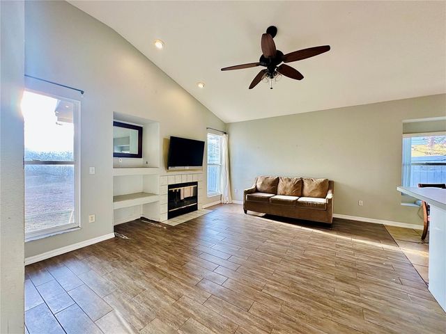 1643 SAND HOLLOW LANE, Valrico, FL 33594