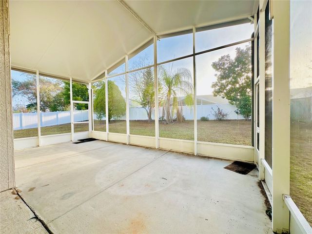 1643 SAND HOLLOW LANE, Valrico, FL 33594