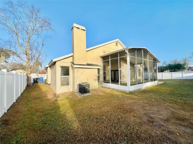 1643 SAND HOLLOW LANE, Valrico, FL 33594