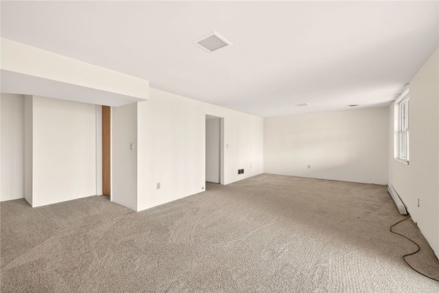 9 Hollingham, Perinton, NY 14450