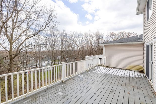 9 Hollingham, Perinton, NY 14450