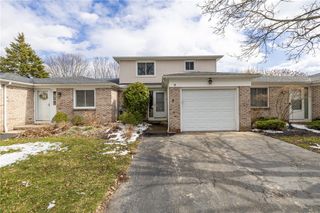 9 Hollingham, Perinton, NY 14450