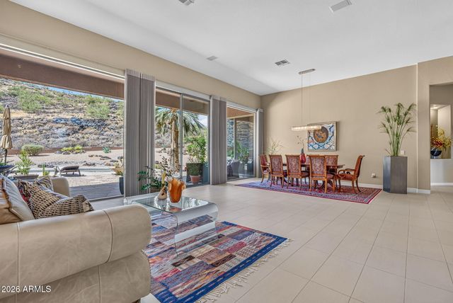 5565 W PINNACLE HILL Drive, Glendale, AZ 85310