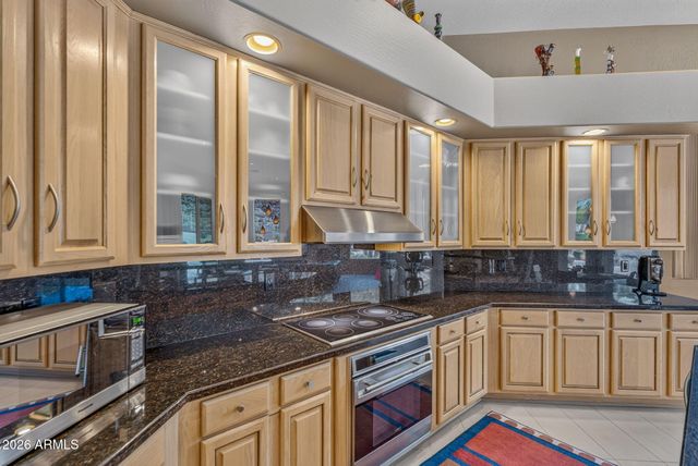 5565 W PINNACLE HILL Drive, Glendale, AZ 85310