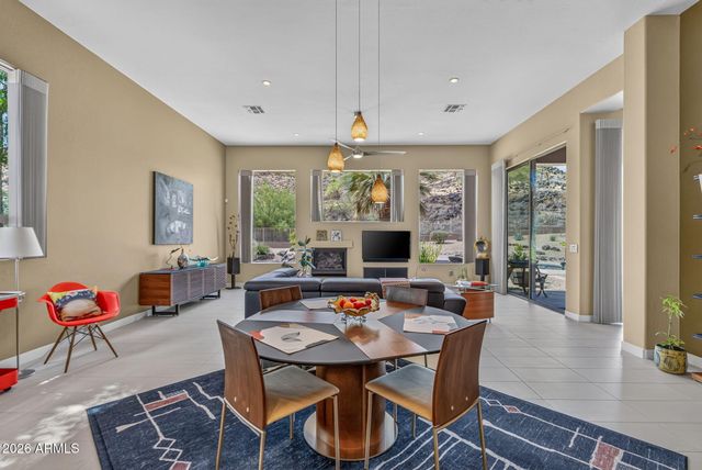 5565 W PINNACLE HILL Drive, Glendale, AZ 85310