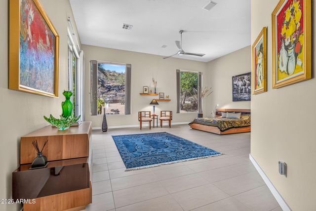 5565 W PINNACLE HILL Drive, Glendale, AZ 85310