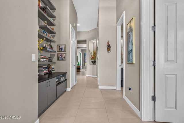 5565 W PINNACLE HILL Drive, Glendale, AZ 85310