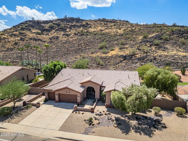 5565 W PINNACLE HILL Drive, Glendale, AZ 85310