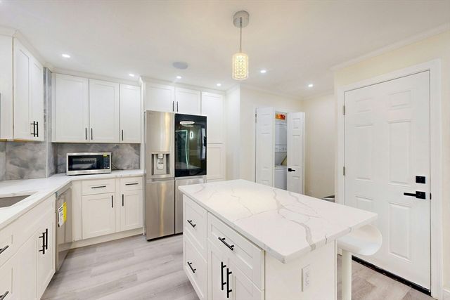 15 West Tremlett Street, Boston, MA 02124