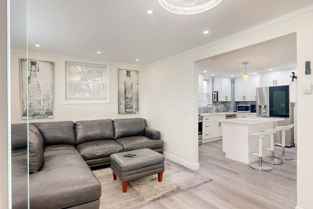 15 West Tremlett Street, Boston, MA 02124
