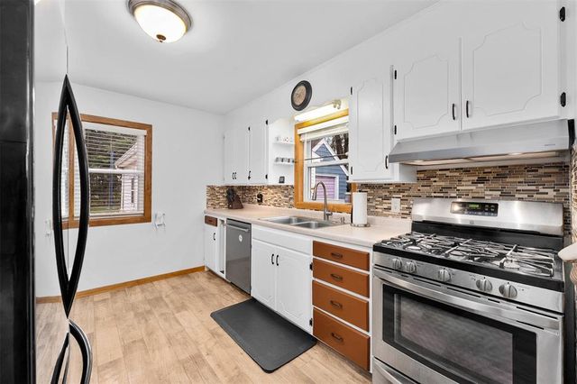 542 Wagner Avenue, Eau Claire, WI 54703