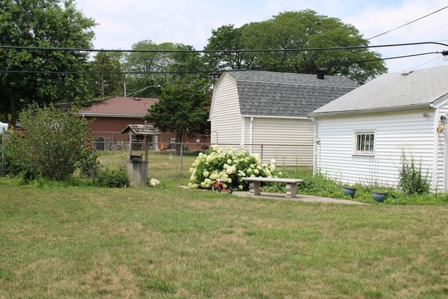 316 Marguerite Street, Elgin, IL 60123