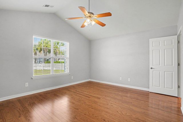 293 Southern Breezes Circle, Murrells Inlet, SC 29576