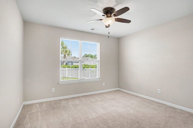 293 Southern Breezes Circle, Murrells Inlet, SC 29576