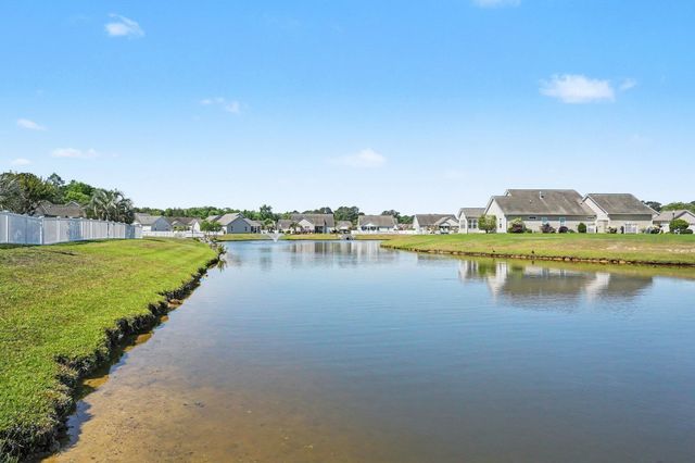293 Southern Breezes Circle, Murrells Inlet, SC 29576