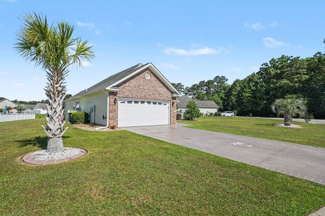 293 Southern Breezes Circle, Murrells Inlet, SC 29576