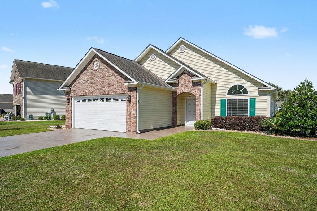 293 Southern Breezes Circle, Murrells Inlet, SC 29576