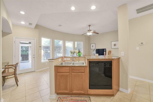 17707 Skyline Arbor, Houston, TX 77094