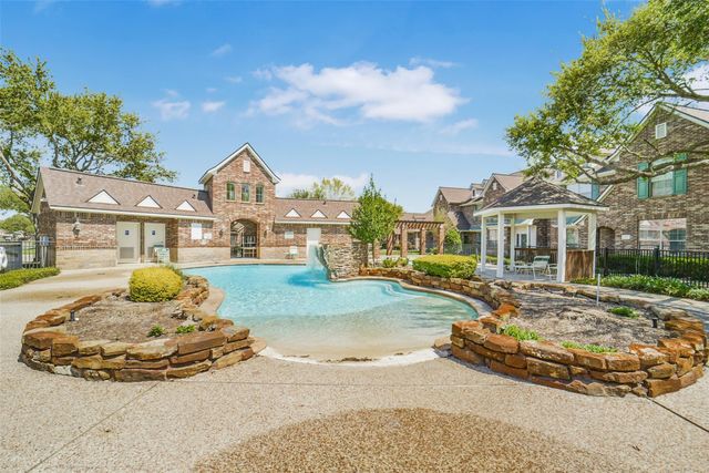 17707 Skyline Arbor, Houston, TX 77094