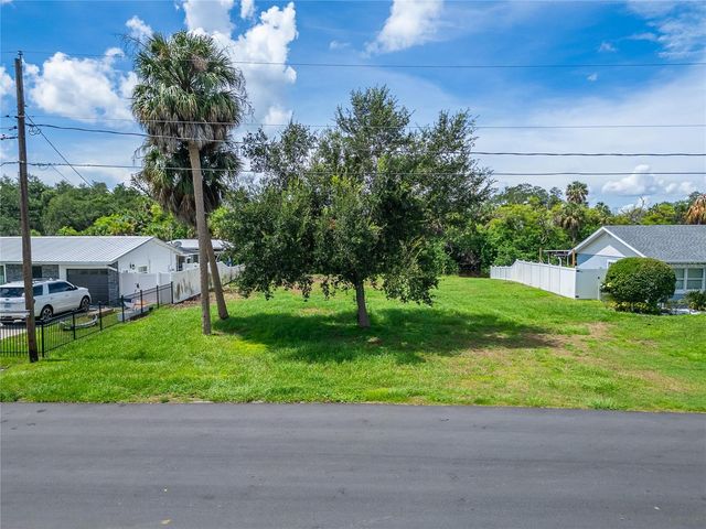 BAY DRIVE, Gibsonton, FL 33534
