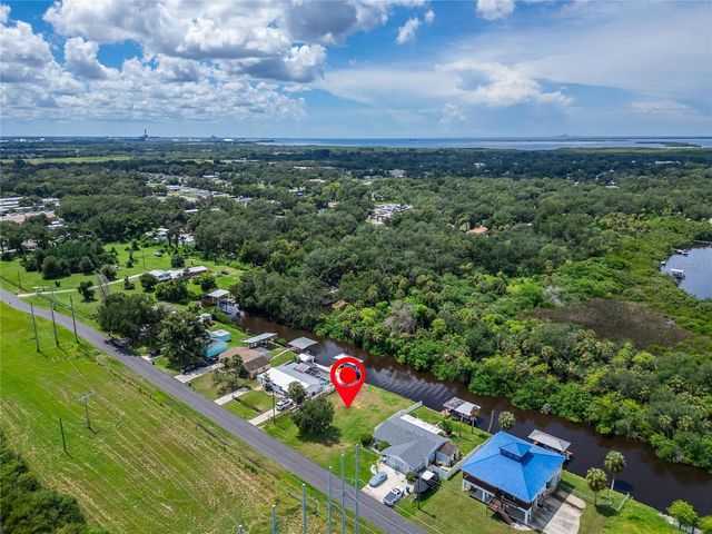 BAY DRIVE, Gibsonton, FL 33534