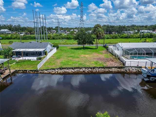 BAY DRIVE, Gibsonton, FL 33534