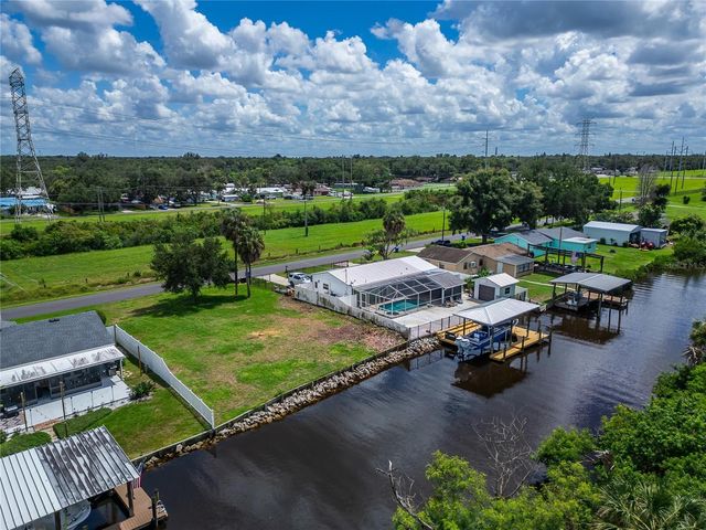 BAY DRIVE, Gibsonton, FL 33534