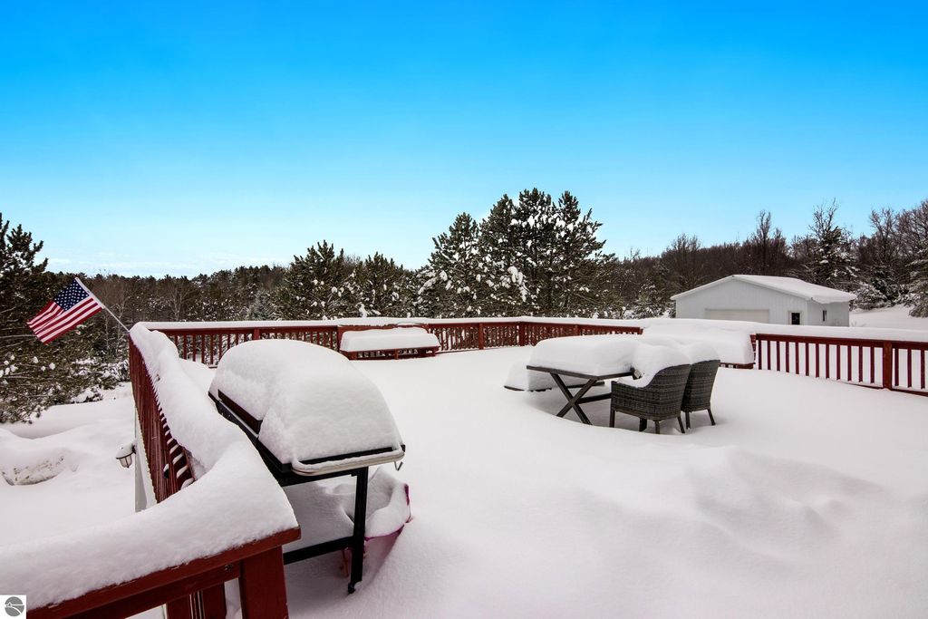 Image 18 of property listing at 1317 E Wexford Avenue, Buckley, MI 49620