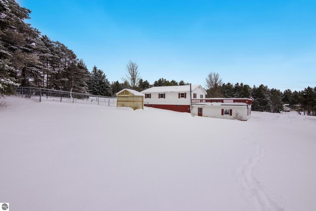 Image 21 of property listing at 1317 E Wexford Avenue, Buckley, MI 49620