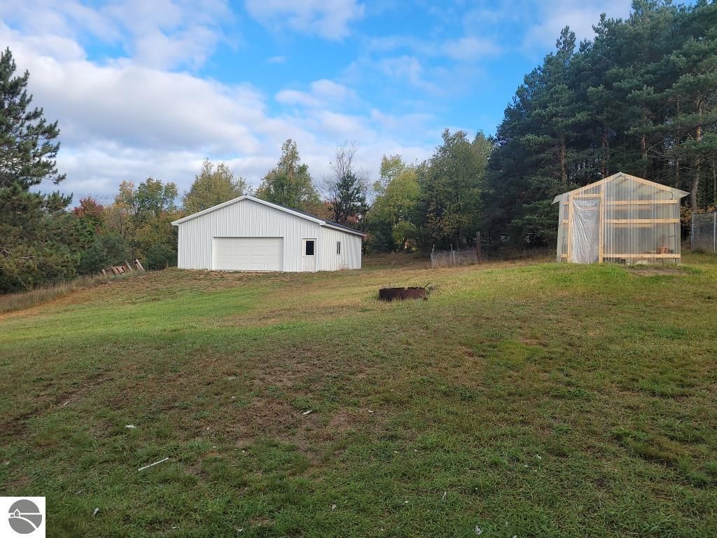 Image 29 of property listing at 1317 E Wexford Avenue, Buckley, MI 49620