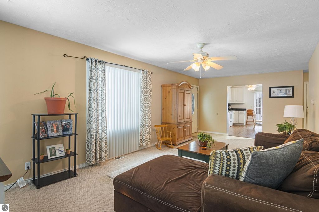 Image 6 of property listing at 1317 E Wexford Avenue, Buckley, MI 49620