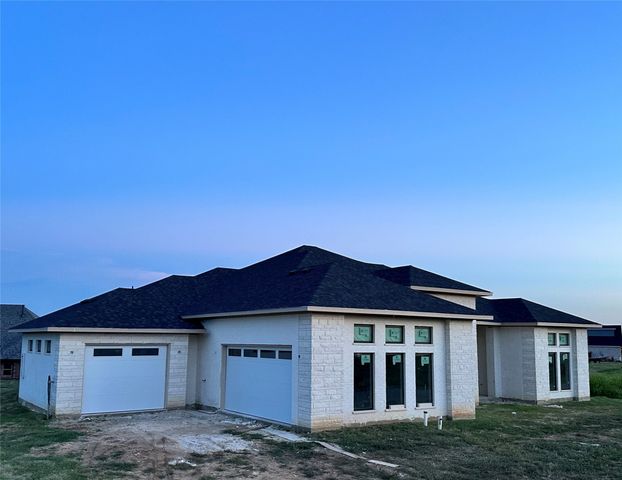 932 Bandon Dunes Drive, Fort Worth, TX 76028
