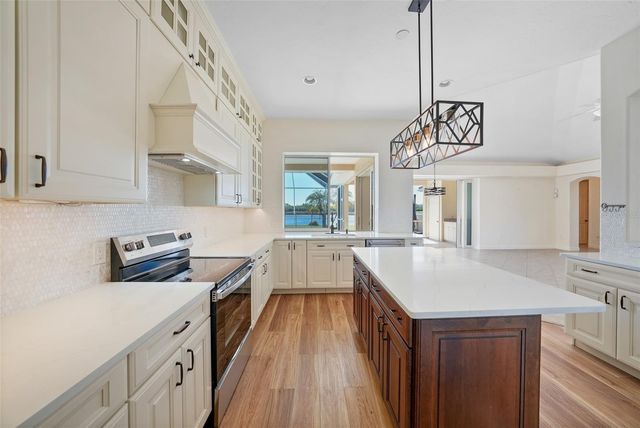 7389 S SERENOA DRIVE, Sarasota, FL 34241