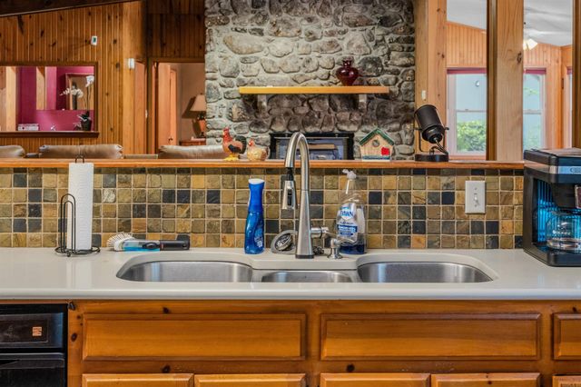 15700 VIMY WOODS, Mabelvale, AR 72103