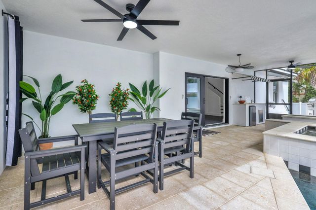 39 E Park Ave, St Augustine, FL 32084