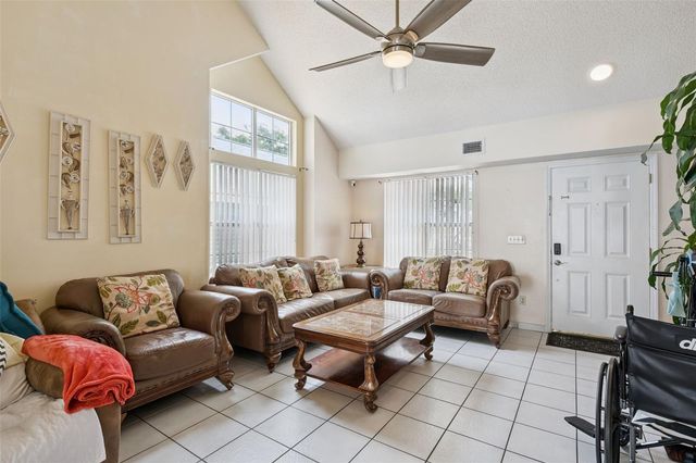 2614 SUSANDAY DRIVE, Orlando, FL 32812