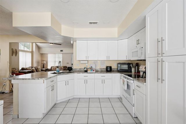 2614 SUSANDAY DRIVE, Orlando, FL 32812