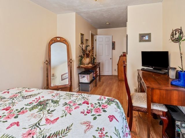 242 Pleasant Street, Leominster, MA 01453