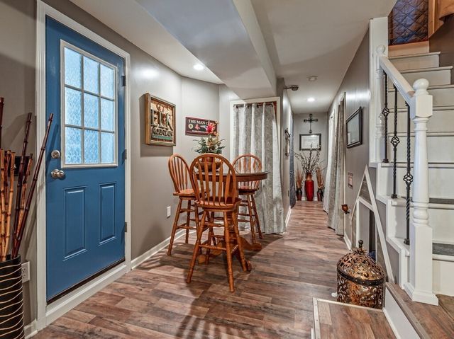 242 Pleasant Street, Leominster, MA 01453
