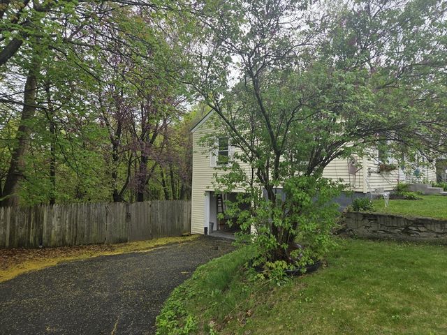 242 Pleasant Street, Leominster, MA 01453