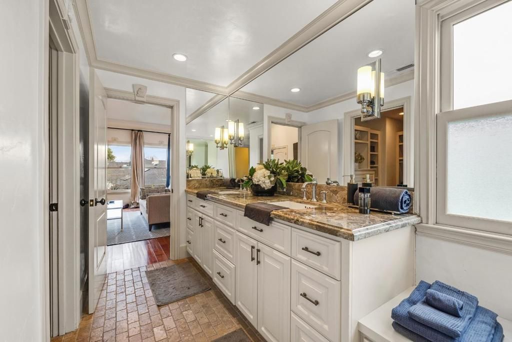 Image 25 of property listing at 1538 Lincoln Avenue, San Jose, CA 95125