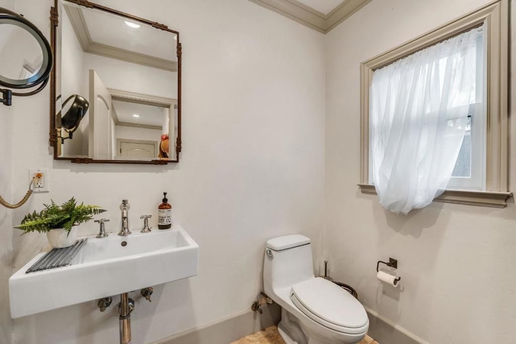 Image 50 of property listing at 1538 Lincoln Avenue, San Jose, CA 95125