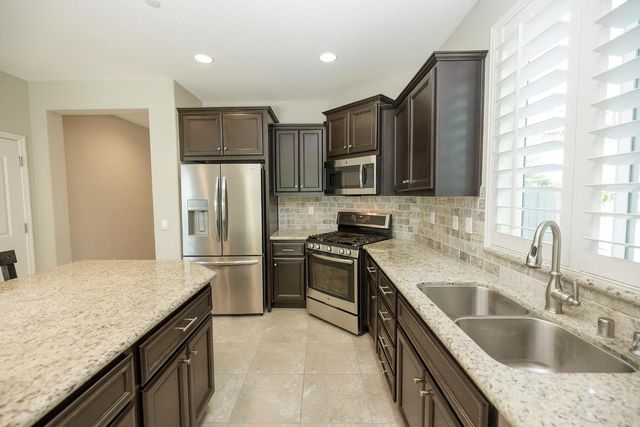 1483 Lily Ln, Turlock, CA 95382