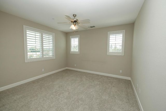 1483 Lily Ln, Turlock, CA 95382