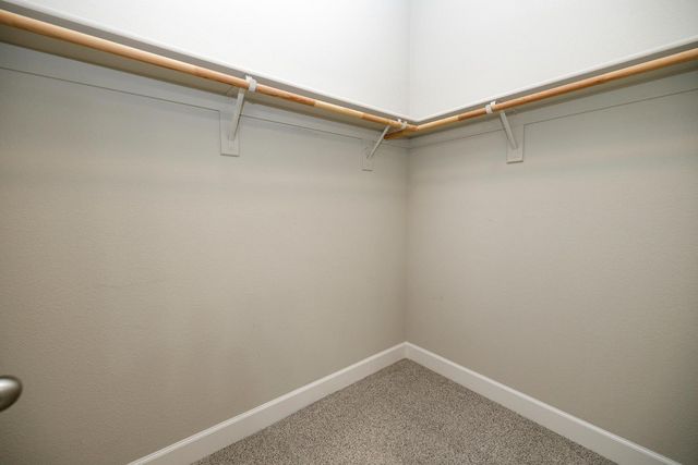 1483 Lily Ln, Turlock, CA 95382
