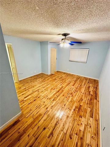 4730 SW 62nd Way 104, Davie, FL 33314
