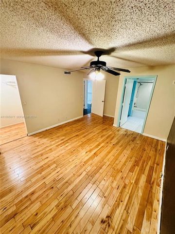 4730 SW 62nd Way 104, Davie, FL 33314